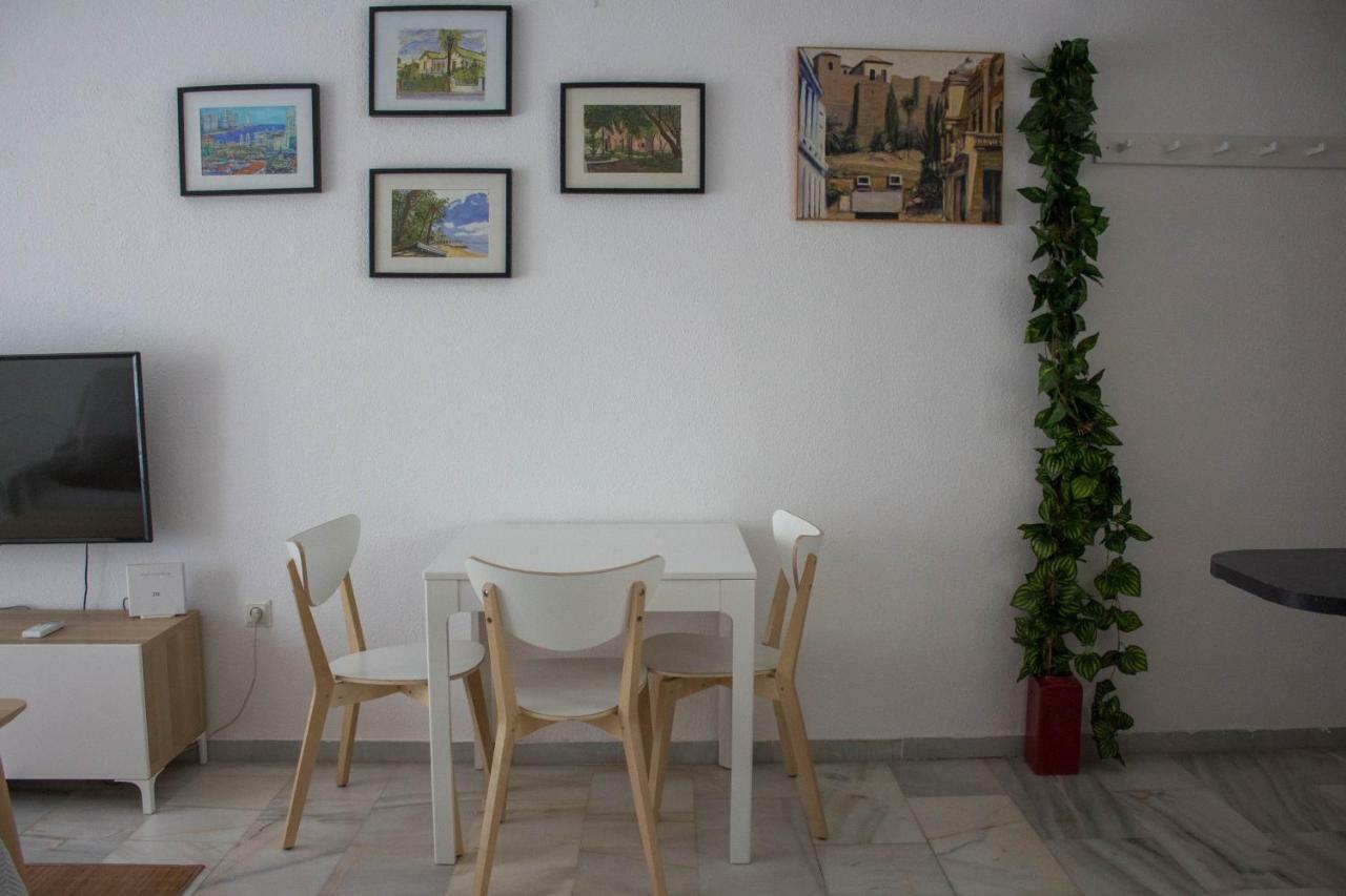 Centrico Apartamento Nuevo, Zona Corte Ingles マラガ エクステリア 写真