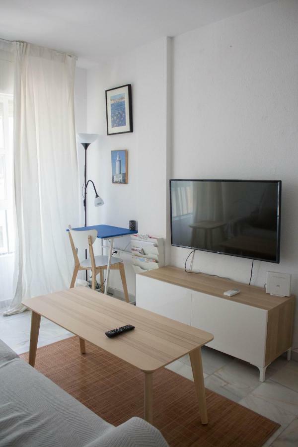 Centrico Apartamento Nuevo, Zona Corte Ingles マラガ エクステリア 写真